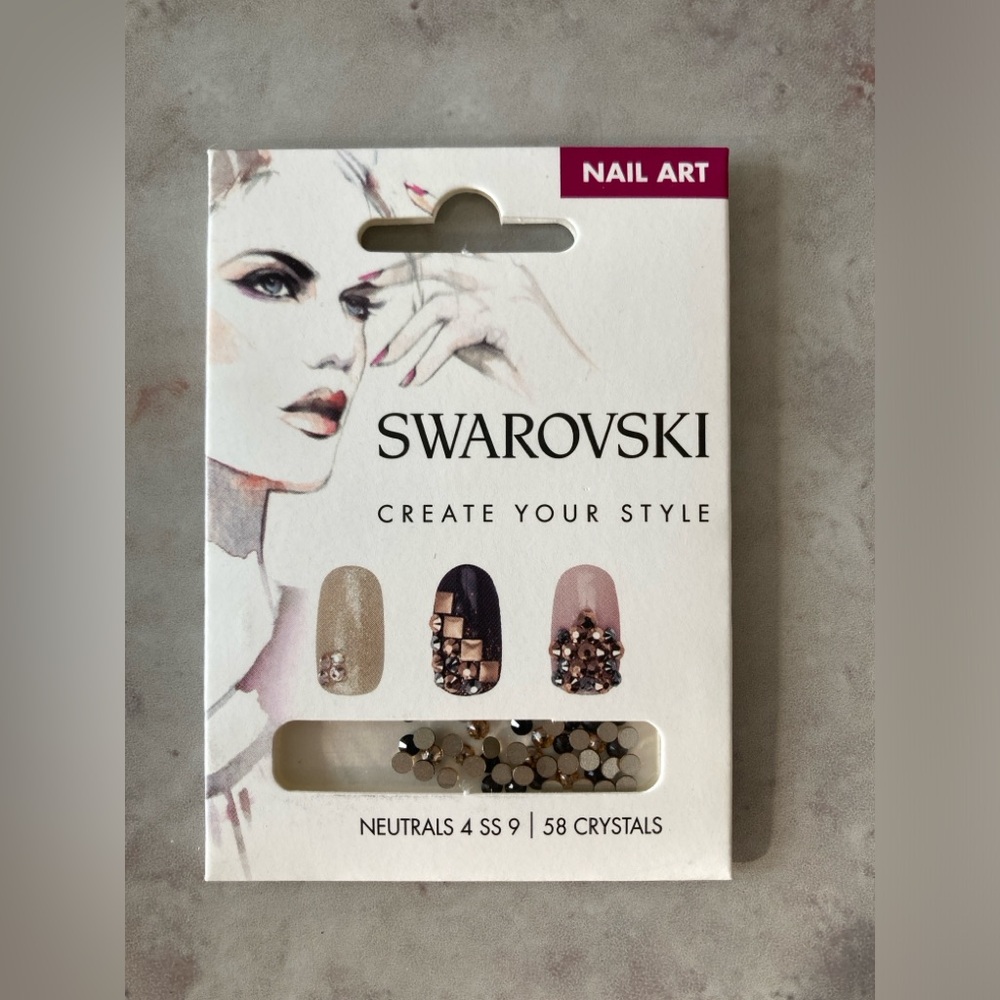 Swarovski Crystal Nail Art - Neutrals 4 SS 9 - 58 Crystals